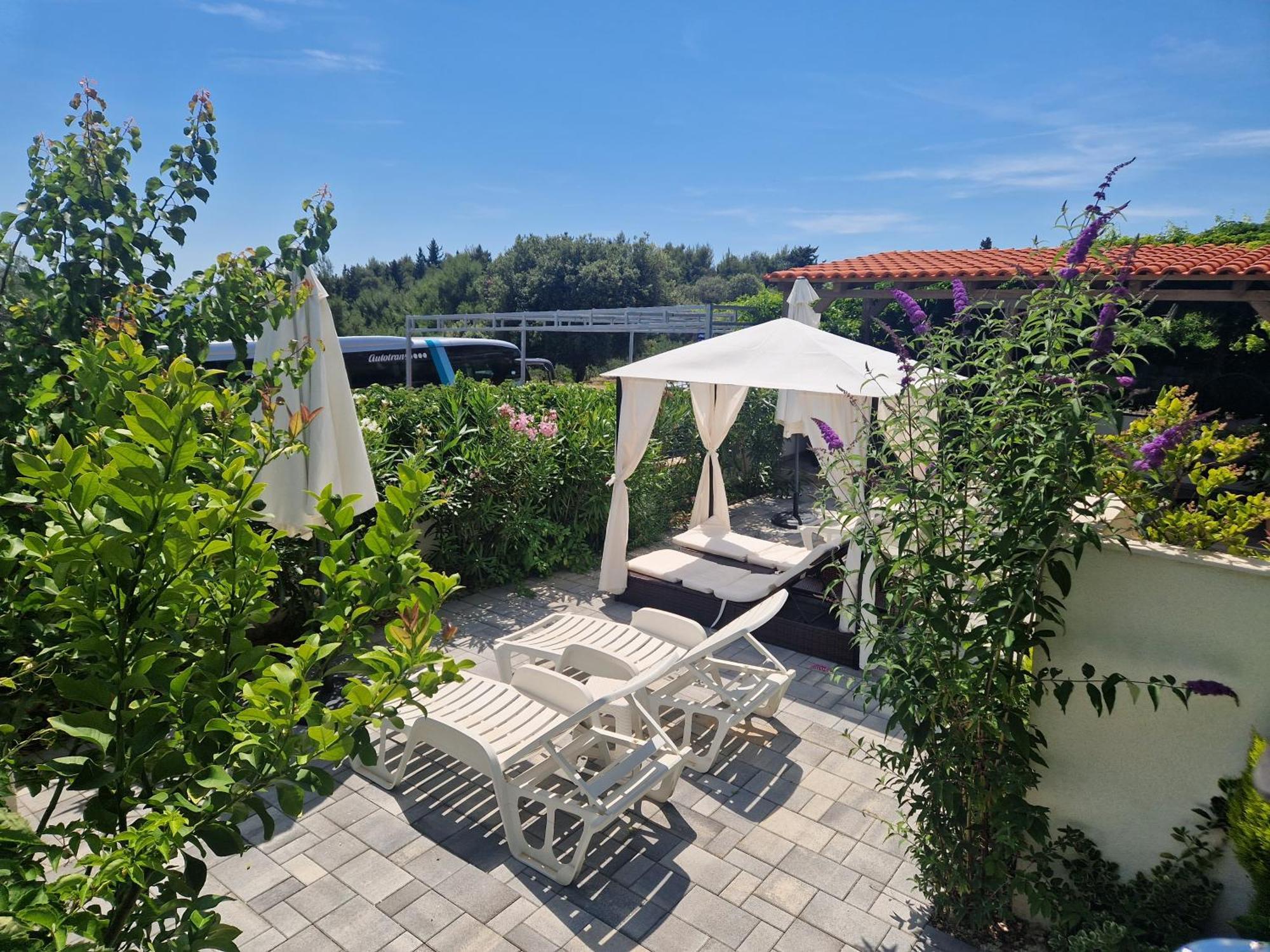 Apartments Vukman Trogir Bagian luar foto