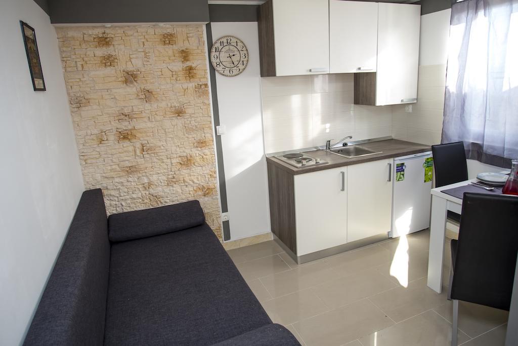 Apartments Vukman Trogir Ruang foto