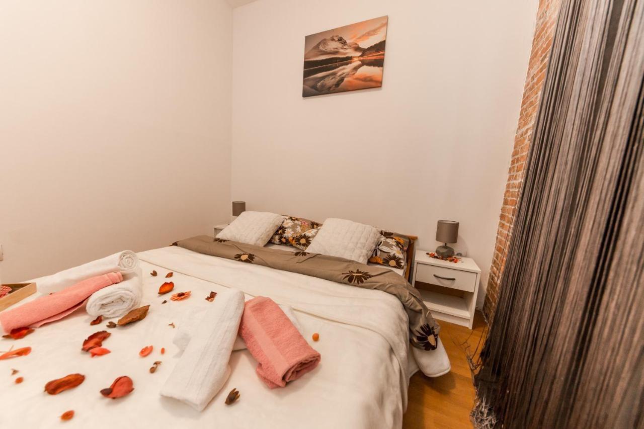Apartments Vukman Trogir Bagian luar foto